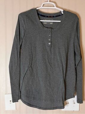 Eddie Bauer Women’s Sleepwear Long Sleeve Gray Shirt Size Large